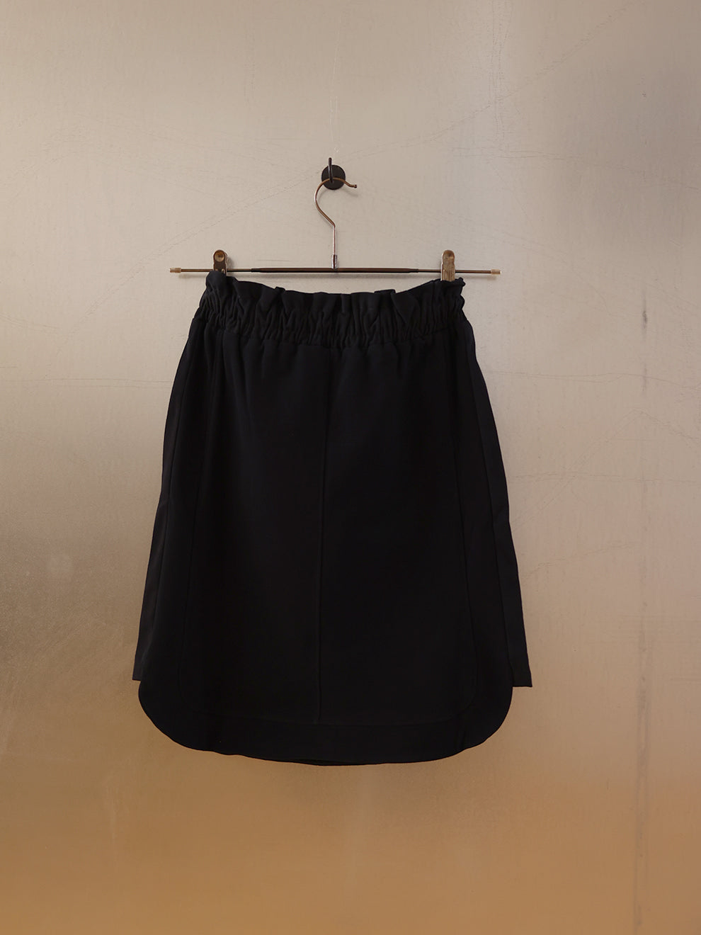 SKIRT 001