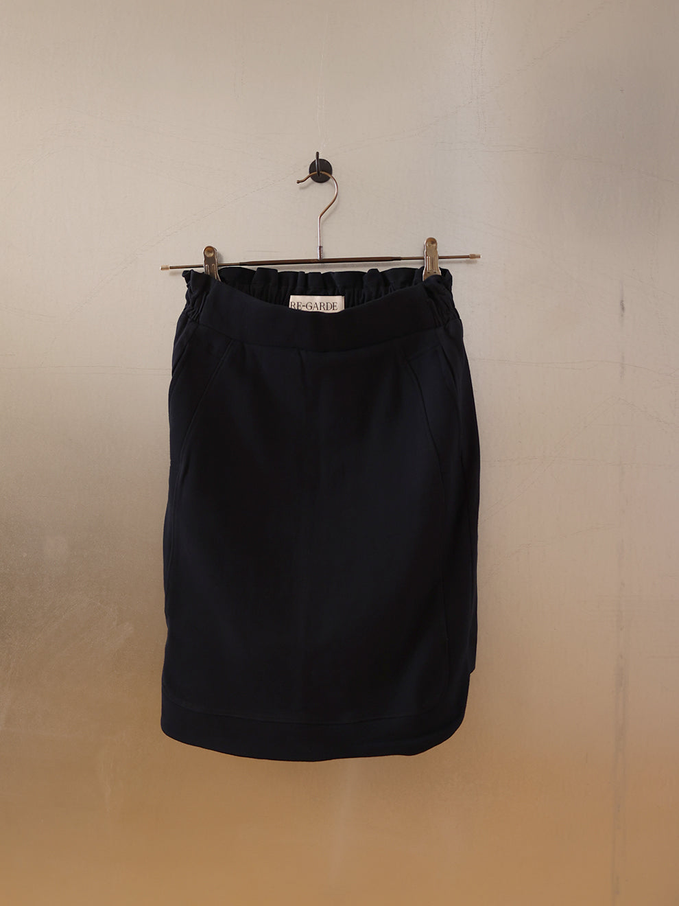 SKIRT 001