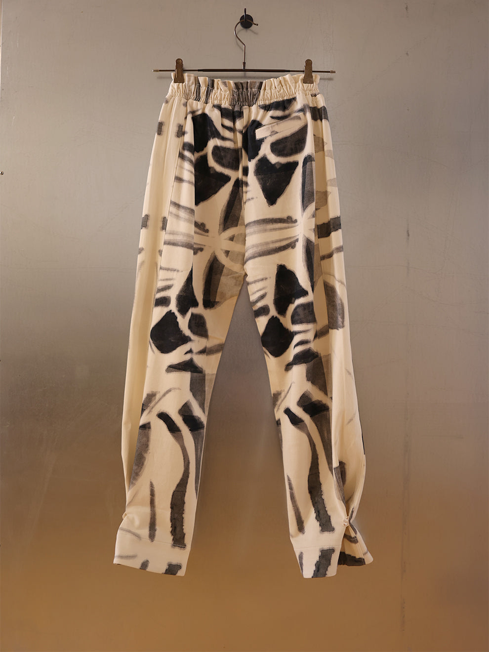 SWEAT PANTS 001