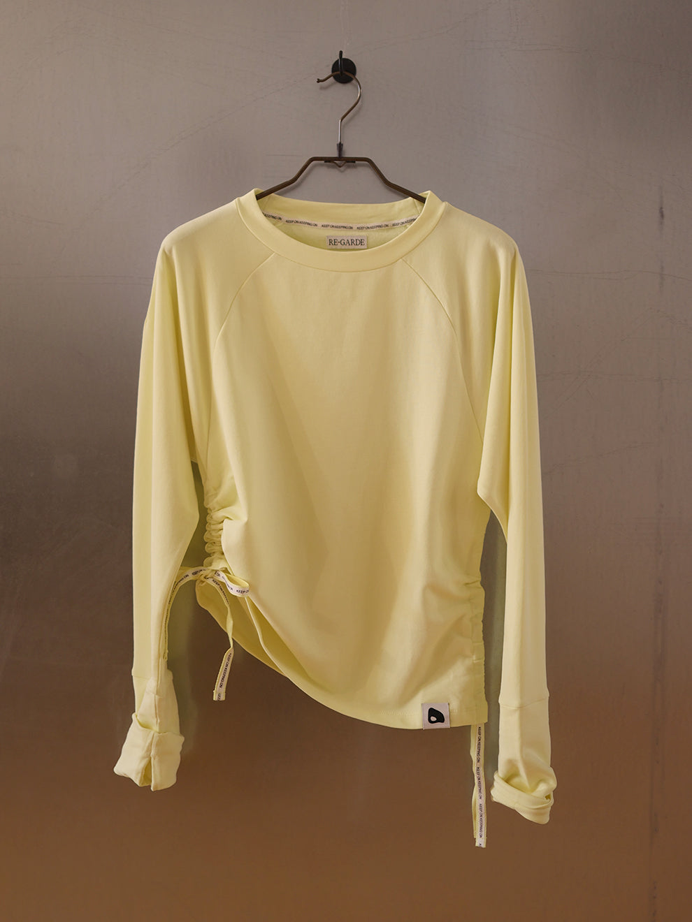 TEE 002